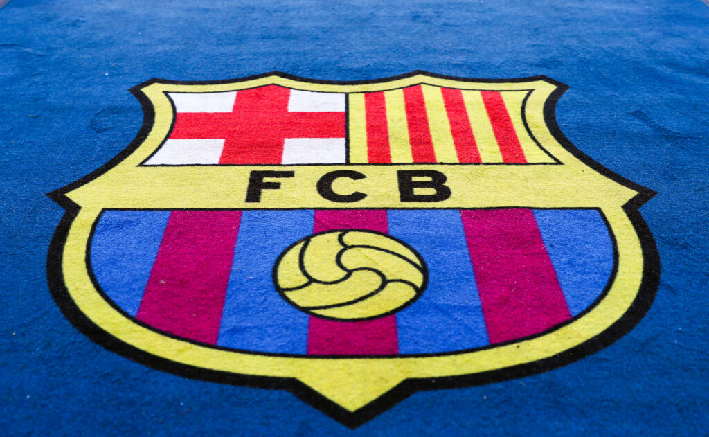 🎥 Barcelona launch stunning Mamba-inspired 2025/26 Nike away kit