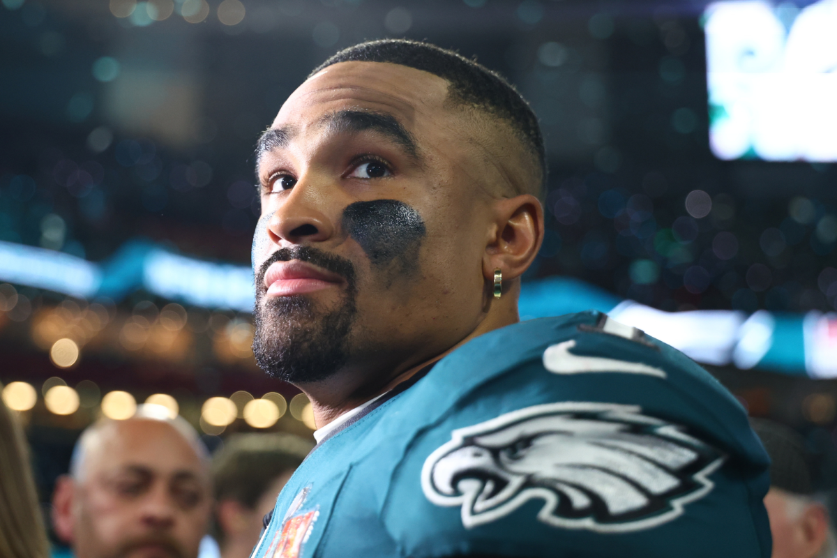 Jalen Hurts Sets The Style At Eagles Training Camp